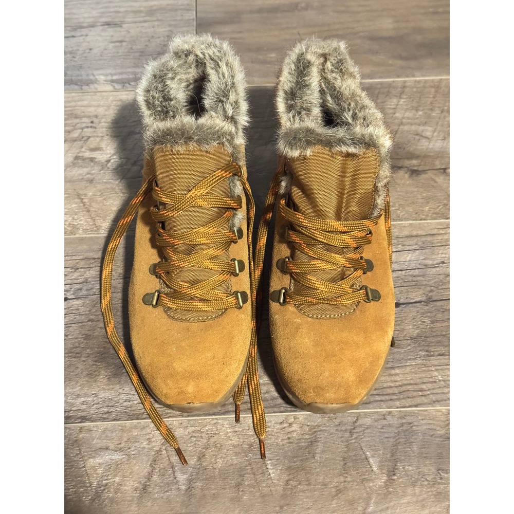 Baretraps Grazi memory foam Womens 8M Tan Suede Faux Fur Hiking Boots